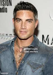 38 Photos & High Res Pictures