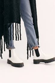 Dr Martens 2976 Quad Chelsea Boots White Doc Martens Doc Martens Chelsea Boot Chelsea Boots Outfit