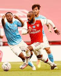 Gabriel jesus plants a cross onto the head of ilkay gundogan, who beats bernd leno to get manchester city up and running in the opening minutes. Arsenal 2 0 Man City News365 Co Za