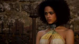 Les acteurs d'harry potter arrivent souvent à nous surprendre en endossant des rôles aussi divers que variés, à l'image du rôle de daniel radcliffe dans mais ils ne sont pas les seuls : The Collar Of A Slave Missandei Nathalie Emmanuel In Game Of Thrones S03 Spotern