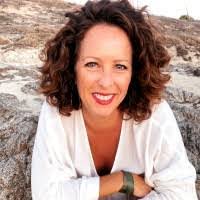 Bonnie Threadgill's Instagram, Twitter & Facebook