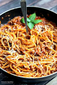One Pot Spaghetti With Meat Sauce Spaghetti Recipes Pasta Dishes Easy Dinner Dishes