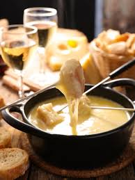 Fondue Au Cantal Recette En 2020 Recette Alimentation Recette Fromage