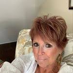 Laura Gipple's Instagram, Twitter & Facebook