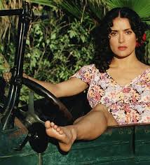 Salma Hayek Eddie Follow My Boards Here On Pinterest And Enjoy And Experience The Different Pics On My B Salma Hayek Feet Salma Hayek Body Celebrity Feet