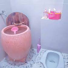 10 Desain Kamar Mandi Minimalis Dengan Kloset Jongkok Dan Duduk Ide Kamar Mandi Kecil Ide Kamar Mandi Desain Toilet