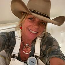 Congratulations McKenzie O'Neal for making the University of Mississippi  2021 Chancellor's Honor Roll!