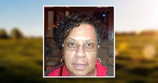 Katina Simmons's Instagram, Twitter & Facebook