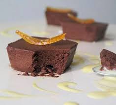 Recette De Marquise Au Chocolat Noir Et Orange Recette Marquise Au Chocolat Chocolat Recette Entremet