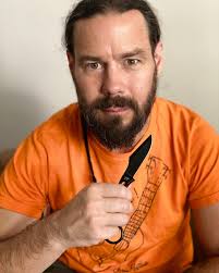 Today's #sharpthingoftheday is The Element by Jason Knight, for  @KnightElements. I love Jason's designs and he's a super cool guy, too! By  the way, the last of the Aloha print shirts are