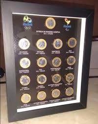 Modelo De Quadro Porta Moedas Olimpiadas Rio 2016 Moedas Das Olimpiadas Lembrancas De Viagem Boas Ideias