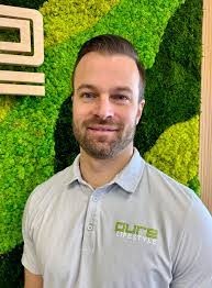 Steven Moerman's Instagram, Twitter & Facebook