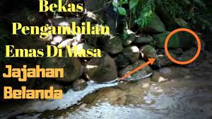 Batu ini di belakang rumah,ternyata banyak mengandung logam emas. Ciri Ciri Sungai Yang Mengandung Emas Kang Iwan Youtube