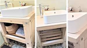 In allen diesen fällen bietet es sich an, seinen waschtisch kurzerhand selbst zu bauen. Waschtisch Selber Bauen Aus Holz Und Aufsatzwaschbecken Montieren Anfangerstufe Youtube