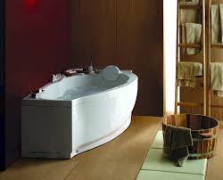 Vasca albatros 180 x 80, 190 x 90 vasca da bagno profonda cm 48 e caratterizzata da uno schienale inclinato ed uno quasi verticale, per distendere le gambe ed uso doccia. Albatros Vasche Da Bagno Edilceramiche Di Maccano Nicolino C S N C