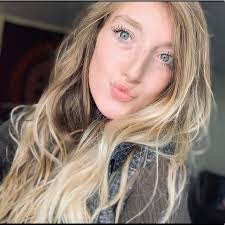 Valerie Quist's Instagram, Twitter & Facebook