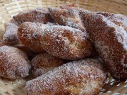 Les Schangalas Beignets De Carnaval Alsaciens Recette Ptitchef Recette Beignet De Carnaval Alsacien Recette Beignet Carnaval Recette