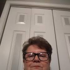 Amazon.co.jp: Clementine and Claudia: A heartbreaking novel of two sisters  divided by love and war : Milton, Piper: Foreign Language Books