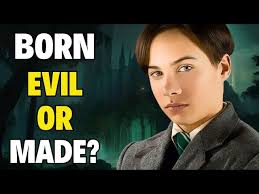 Harry Potter: What You Didn't Know About Tom Riddle!