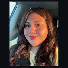 Are there any home-based nail techs in the Belvidere, IL area?