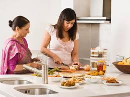 Thoughts A Girl Can Have When She Visits Her In-laws' House - Boldsky.com