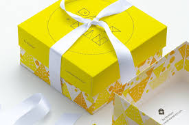 Free mockups and design tools. 40 Gift Box Mockup Templates For Special Events Decolore Net