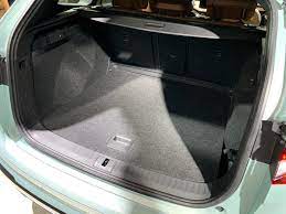 The škoda enyaq iv comes with a range of driving modes to suit all kinds of situations. Der Enyaq Iv Ist Skodas Erstes Modell Auf Basis Des Modularen Elektrobaukastens Von Volkswagen Gleich Vorweg Der Enyaq Bleibt Ein Typischer Skoda