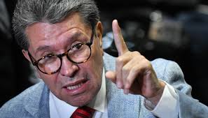 Ricardo Monreal abre la puerta a cambios en la reforma electoral; plantea  foros de discusión