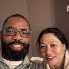 Eric Bernard Johnson (@johnsonericb)