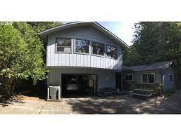 View pictures of homes, review. 94380 Third St Gold Beach Or 97444 Us Gold Beach Brookings Home For Pacific Coastal Real Estate