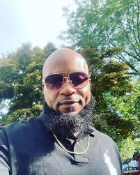 What does Geneva's husband do for a living?