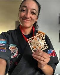 Shaina Davis's Instagram, Twitter & Facebook