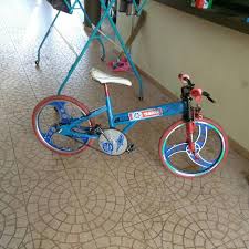 Di mana boleh membeli pelekat reflektif untuk basikal? Basikal Lajak Sports Bicycles On Carousell