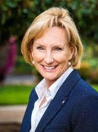 Pamela Krone's Instagram, Twitter & Facebook