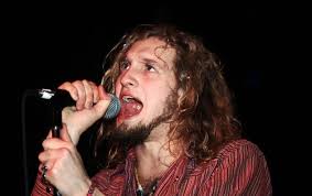 Layne's final studio recording was a cover of Pink Floyd. The track was  recorded in '98 by the supergroup 'Class of '99.' Class of '99 was a  short-lived alternative rock band consisting