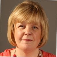 Leanne Barr's Instagram, Twitter & Facebook