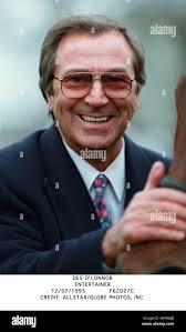 Des o'connor hi-res stock photography and images