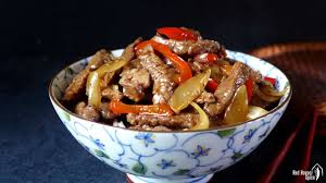 Black pepper beef stir-fry (黑椒牛柳) - Red House Spice
