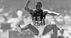 8706 (zehnkampf) 13,45 s (110 m hürden) verein: Vor 50 Jahren Bob Beamon Und Sein Sprung In Die Ewigkeit Leichtathletik De