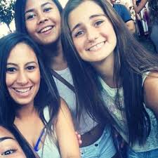 Heather Gans's Instagram, Twitter & Facebook