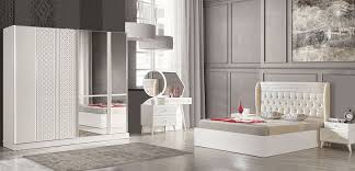 Yatak odası mobilyasında en fazla tercih edilen renk ise beyazdır. Elit Krem Yatak Odasi Takimi Modeli Fotograf Rodima Mobilya