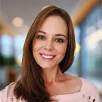 Nadia Lang's Instagram, Twitter & Facebook