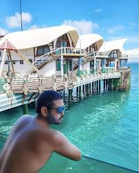 In the same breath sultan ibrahim warned those who spread disunity to stay away from johor, saying the state did not welcome such people. Valencia The Prince Of Johor Who Plans To Buy Valencia A 700m Euro Fortune Golden Boeing And Replica Flintstones House Marca