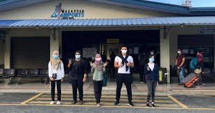 Savesave hospital tengku ampuan rahimah for later. Covid 19 10 Pegawai Perubatan Semenanjung Ke Lahad Datu