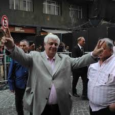 Las noticias de última hora, verídicas y sin censuras de alberto samid. Mientras Lo Buscan En El Caribe Alberto Samid Sigue Oculto Y Lanza Provocaciones A La Justicia