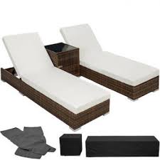Bien plus encombrante, la chaise longue pour le jardin peut laisser place au fauteuil d'extérieur, pas plus cher. Transat Jardin Transat Pas Cher Chaises Longues Pas Cher