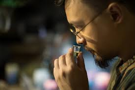 什么是香港味道？一场关于城市气味的香氛实验| 端傳媒Initium Media