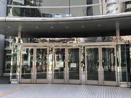 大宮ソニックシティについて (大宮ソニックシティhp より引用)大宮ソニックシティ(omiya sonic city)は、埼玉県さいたま市大宮区の再開発地区です。 複数の施設で構成されており、大きく「ソニックシティビル・パレスホテル・大ホール」の3区画に分かれています。 ã‚¨ãƒ³ã‚¿ãƒ¡ãƒ¼ãƒ« å¤§å®®ã‚½ãƒ‹ãƒƒã‚¯ã‚·ãƒ†ã‚£ã®ã‚³ãƒ¡ãƒ³ãƒˆä¸€è¦§ 1ãƒšãƒ¼ã‚¸