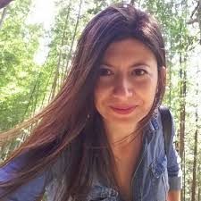 Adriana Obregón (@Adrimoves)