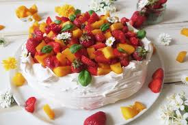 Pavlova Fraise Mangue Basilic Pavlova Recette Dessert Fraise Basilic